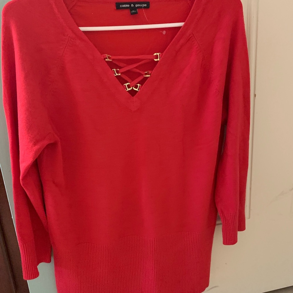 Stunning Red with gold accents sweater!❣️
